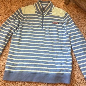Pull over Vineyard vines jacket